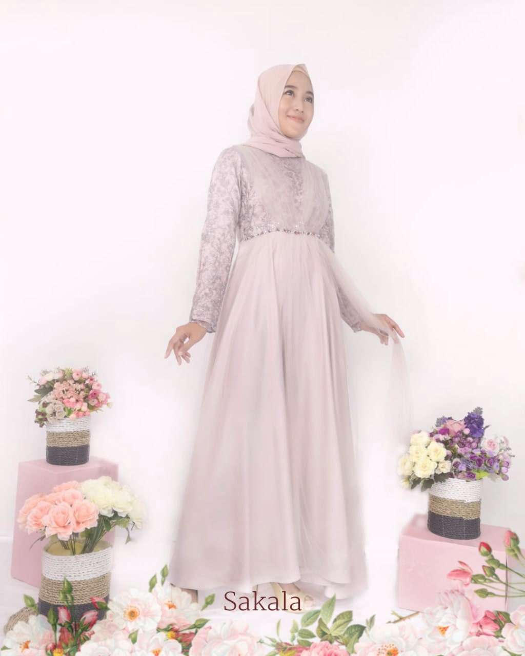 gamis Eugina
