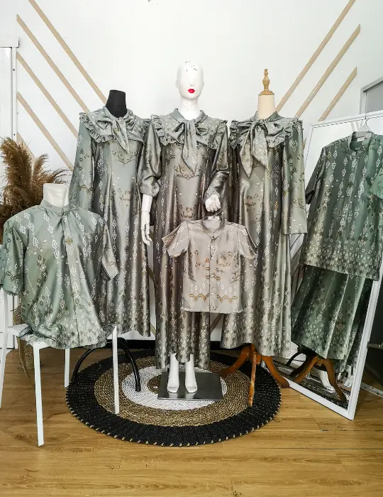 Batik Rumah Jahit Suminar 8